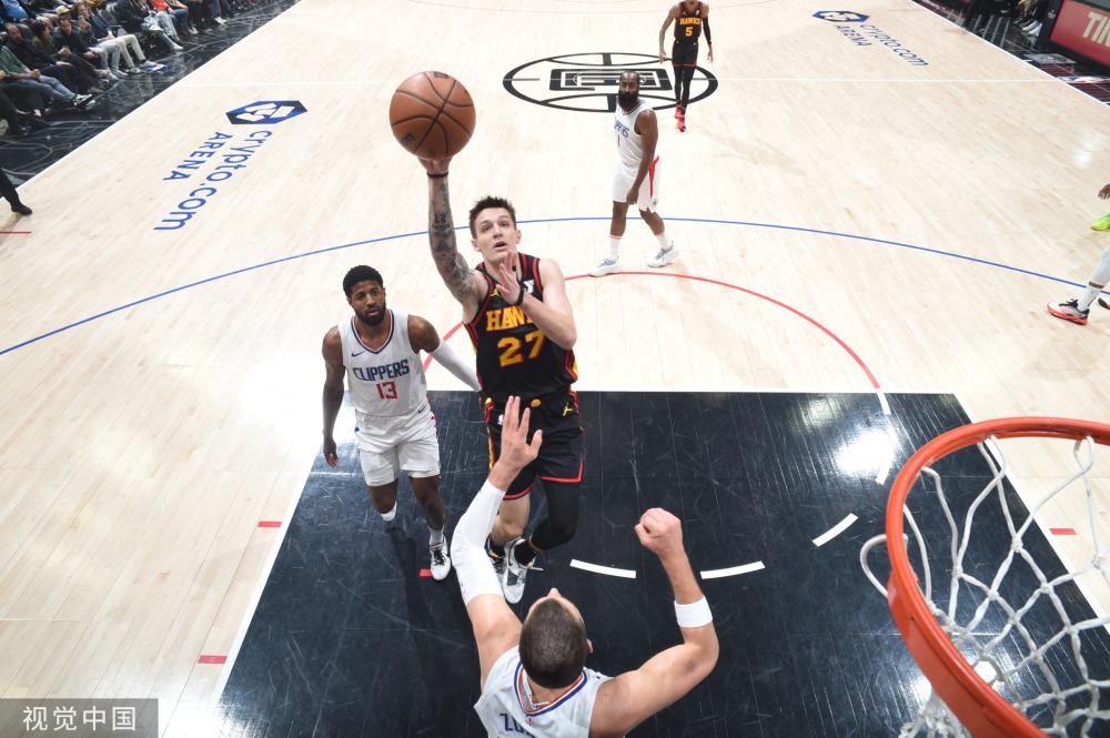 员之间在心 员之间在心