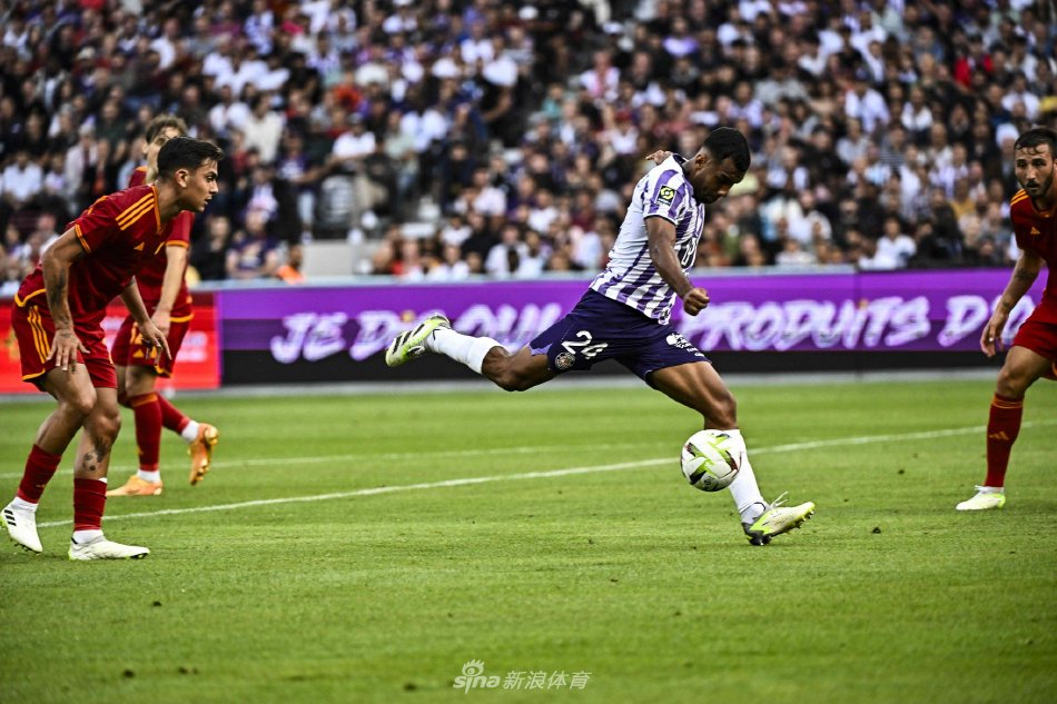 依旧对曼联 依旧对曼联